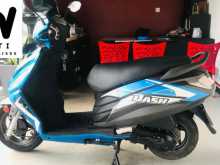 https://riyasewana.com/uploads/hero-dash-110022222783.jpg