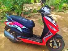 https://riyasewana.com/uploads/hero-dash-110265313982.jpg