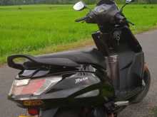 https://riyasewana.com/uploads/hero-dash-1212554313733.jpg