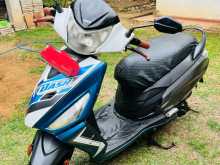 https://riyasewana.com/uploads/hero-dash-1820593013682.jpg