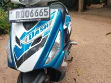 https://riyasewana.com/uploads/hero-dash-211322591894.jpg