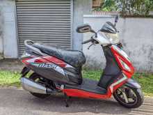 https://riyasewana.com/uploads/hero-dash-2917064292.jpg