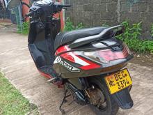 https://riyasewana.com/uploads/hero-dash-58072319045.jpg