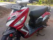 https://riyasewana.com/uploads/hero-dash-9650254592.jpg