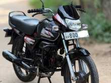 Hero Deluxe 2016 Motorbike