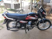 Hero Deluxe 2016 Motorbike