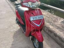https://riyasewana.com/uploads/hero-deut-18103323681455.jpg