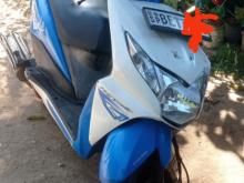 Honda Dio 2017 Motorbike