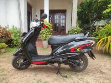 https://riyasewana.com/uploads/hero-duet-21026506666.jpg
