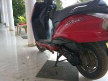 https://riyasewana.com/uploads/hero-dute-231938206015.jpg