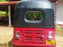 Bajaj 4 Stroke 2010 Three Wheel