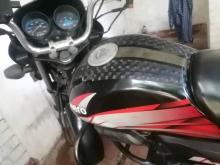 Hero HF Deluxe 2016 Motorbike