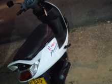 https://riyasewana.com/uploads/hero-hero-honda-1819124713552.jpg