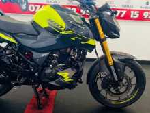 Hero Hunk 2025 Motorbike