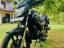 Hero Hunk 2015 Motorbike