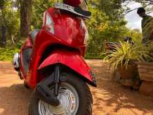 Hero Pleasure 2015 Motorbike