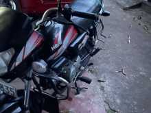 https://riyasewana.com/uploads/hero-hf-deluxe-191854164133.jpg