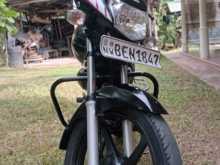Hero HF Deluxe 2016 Motorbike