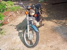 https://riyasewana.com/uploads/hero-honda-100-21812576524.jpg