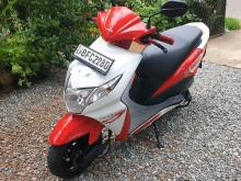 Honda Dio 2017 Motorbike