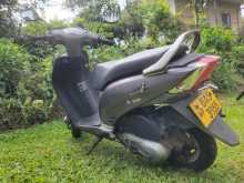 https://riyasewana.com/uploads/hero-honda-activa-i-216115413872.jpg