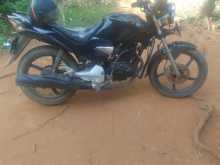 https://riyasewana.com/uploads/hero-honda-c-b-157055013702.jpg