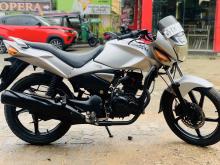 https://riyasewana.com/uploads/hero-honda-cbz--1010594224632.jpg