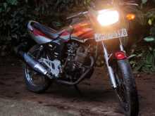 https://riyasewana.com/uploads/hero-honda-cbz-1119473513583.jpg