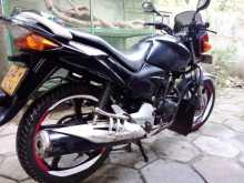 https://riyasewana.com/uploads/hero-honda-cbz-1122390513862.jpg