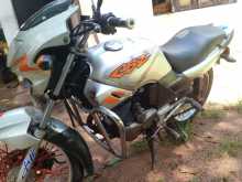 Hero-Honda CBZ 2005 Motorbike