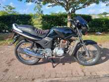 Hero-Honda CBZ 2005 Motorbike