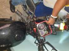 https://riyasewana.com/uploads/hero-honda-cbz-3011310613122.jpg