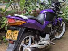 https://riyasewana.com/uploads/hero-honda-cbz-30729064852.jpg