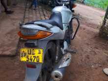 https://riyasewana.com/uploads/hero-honda-cbz-311932331585.jpg