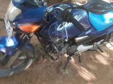 https://riyasewana.com/uploads/hero-honda-cbz-4908281358412.jpg