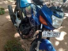 https://riyasewana.com/uploads/hero-honda-cbz-4908281390340.jpg