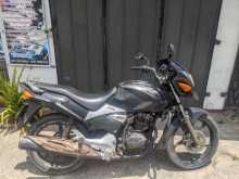 https://riyasewana.com/uploads/hero-honda-cbz-89510013723.jpg