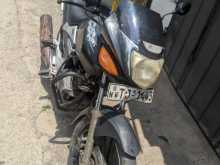 https://riyasewana.com/uploads/hero-honda-cbz-89510013844.jpg