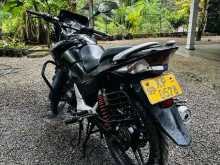 https://riyasewana.com/uploads/hero-honda-cbz-double-121329194043.jpg