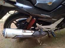 https://riyasewana.com/uploads/hero-honda-cbz-xream-723244013912.jpg