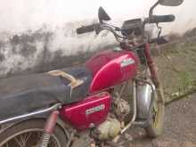 Hero-Honda Cd 100 2002 Motorbike