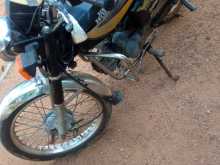 Hero-Honda CD 100 2005 Motorbike