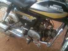 Hero-Honda Cd 100 2003 Motorbike