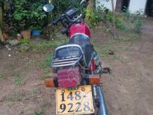 https://riyasewana.com/uploads/hero-honda-cd-100-3070759401296.jpg