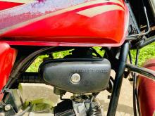 https://riyasewana.com/uploads/hero-honda-cd-100-51512456244.jpg