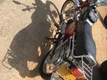 https://riyasewana.com/uploads/hero-honda-cd-100-612473622872.jpg
