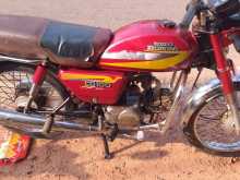 https://riyasewana.com/uploads/hero-honda-cd-100-91632054912.jpg