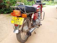 https://riyasewana.com/uploads/hero-honda-cd-100-deluxe-51937581412.jpg