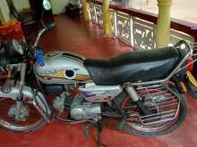 Hero Cd Dawn 2006 Motorbike