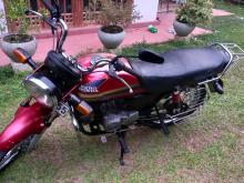Hero-Honda CD Dawn 2009 Motorbike